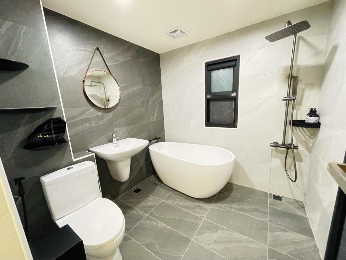 Six Seasons Inn - Qian He Tainan Zewnętrze zdjęcie